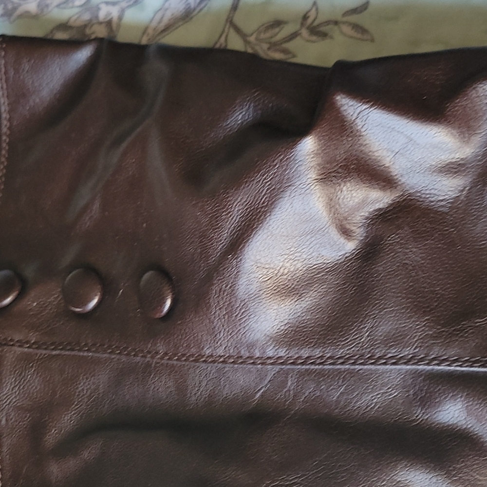 Brown boots - Picture 5 of 7